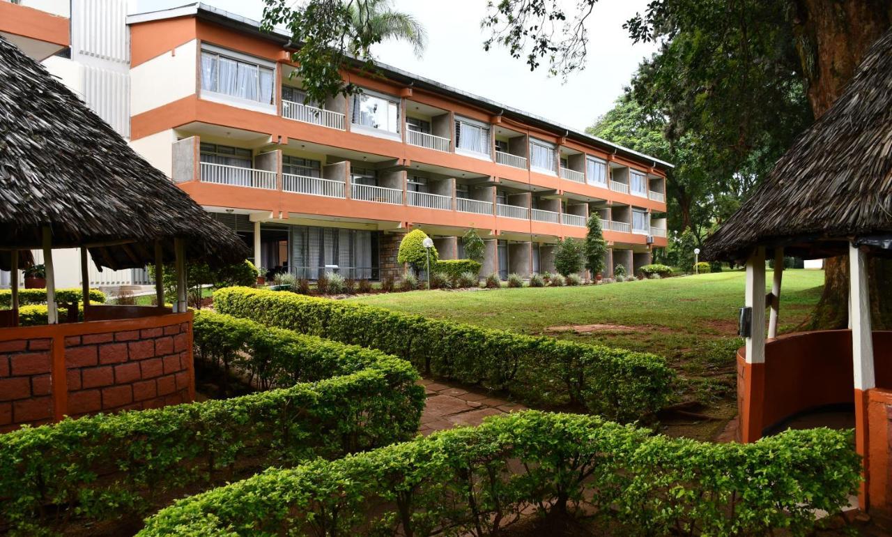 Golf Hotel Kakamega Bagian luar foto