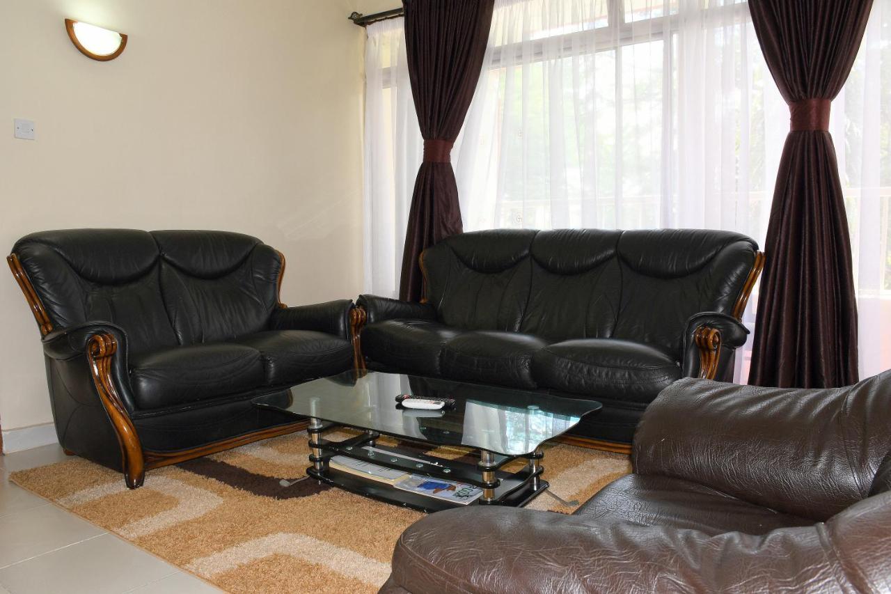 Golf Hotel Kakamega Bagian luar foto