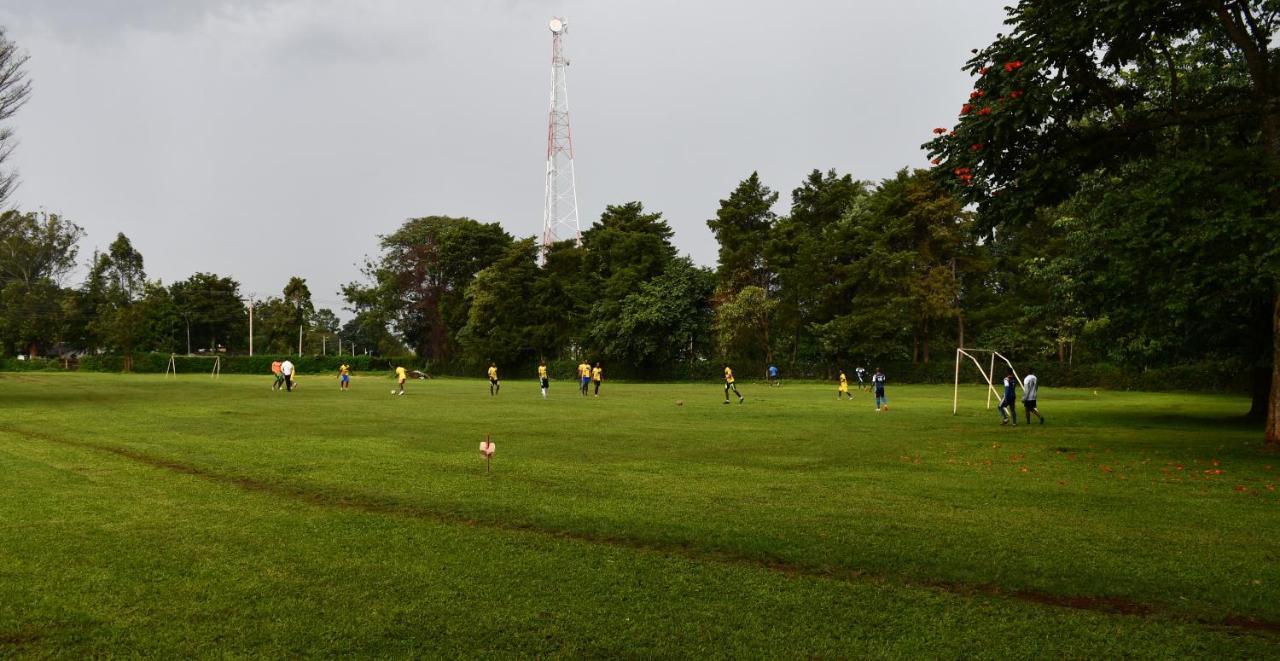 Golf Hotel Kakamega Bagian luar foto